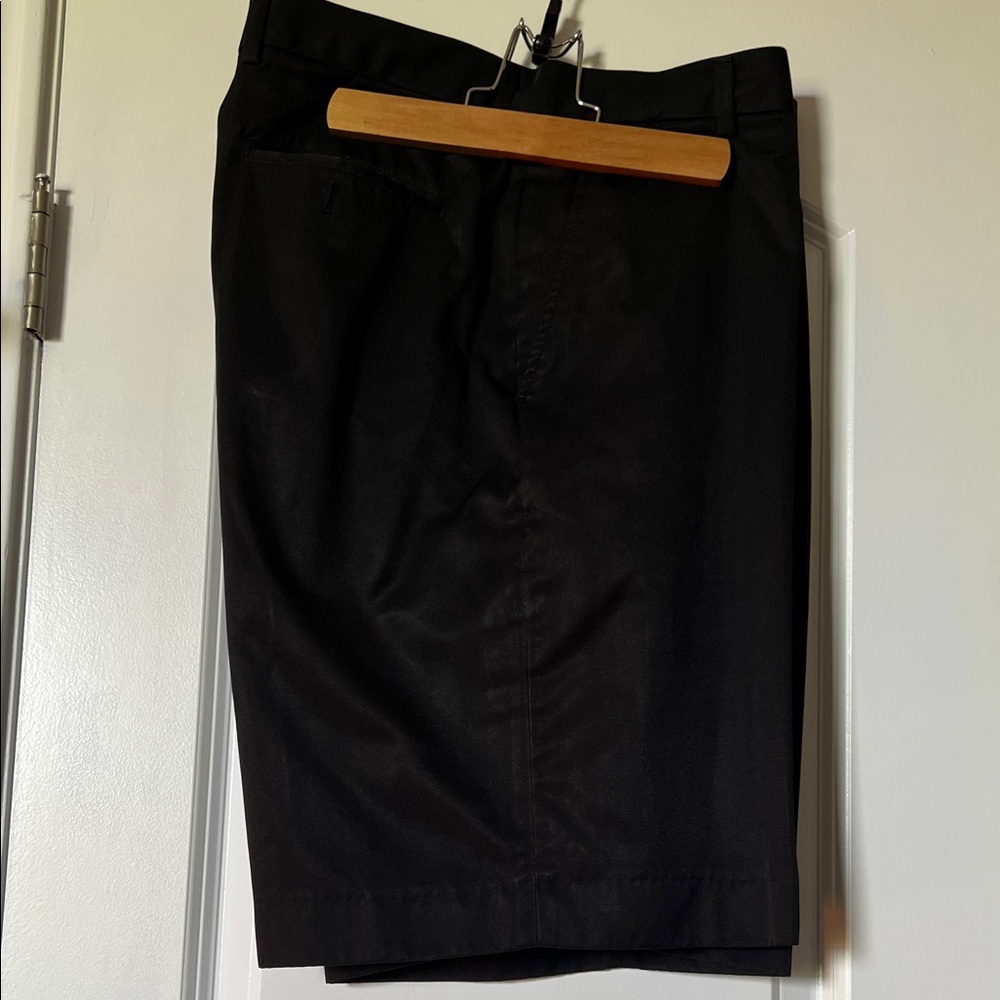 Alan Flusser Black Flat-Front Men's Shorts